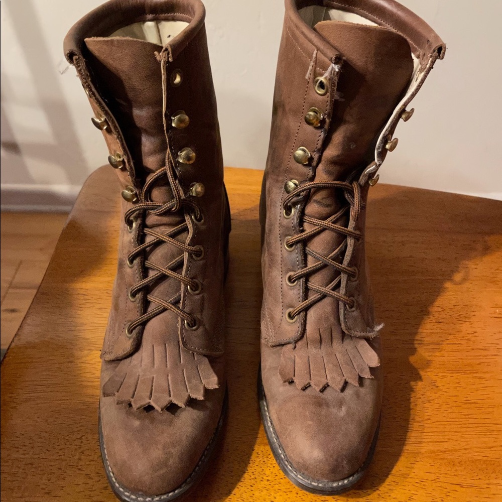 Ladies leather boots